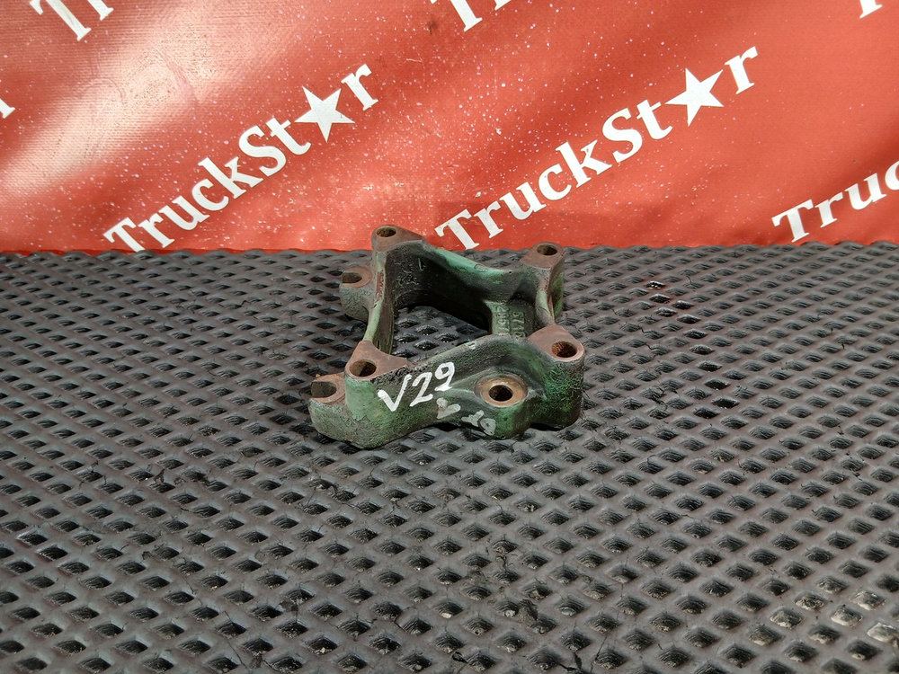 Кронштейн вискомуфты