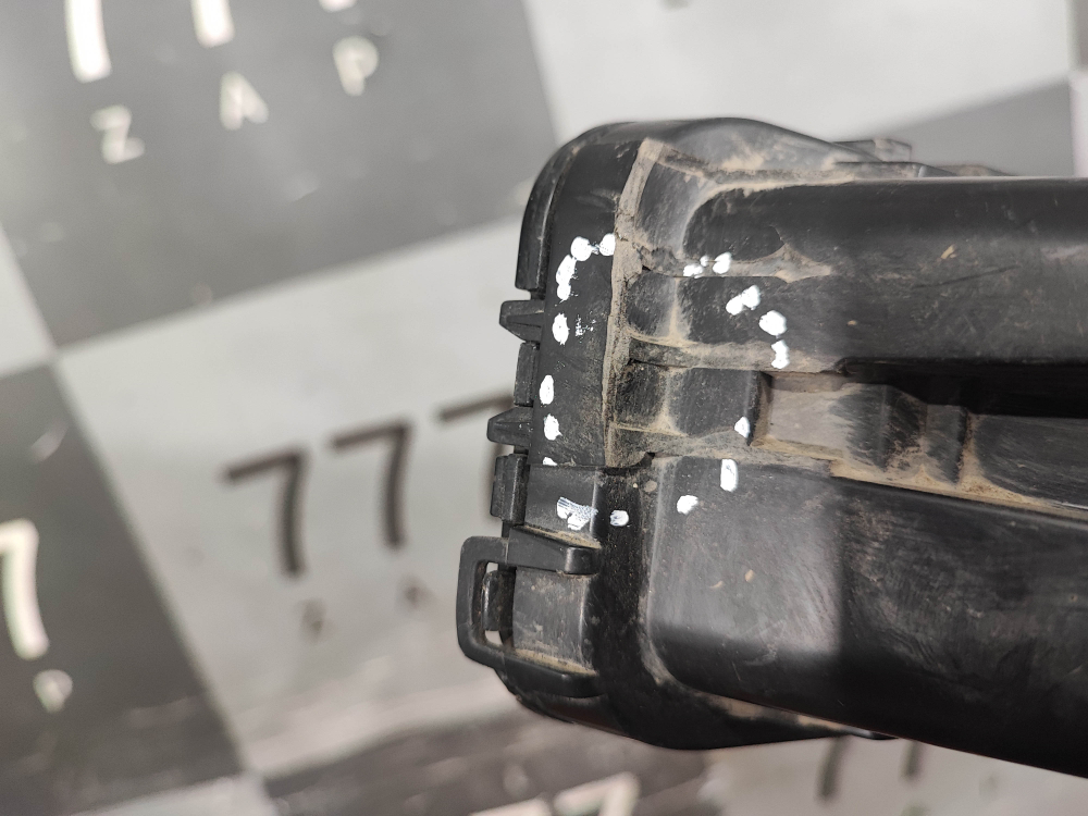 ПТФ передняя правая Tank 500 21-нв Б/У Оригинал 4116200XKV3AA