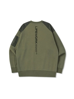 Свитшот с нашивным карманом