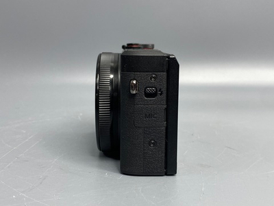 Canon PowerShot G7X Mark III