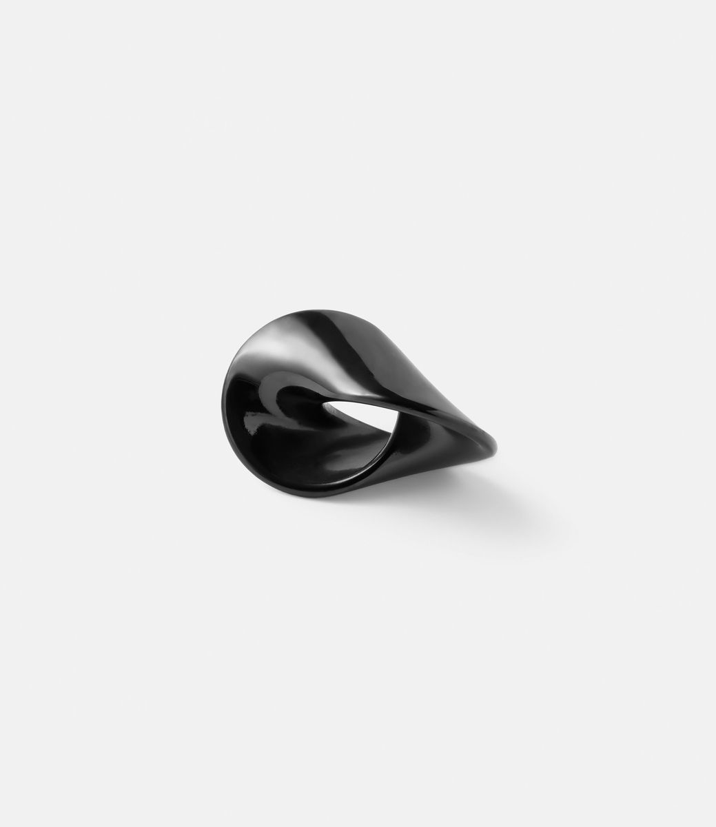 Matter Collection Anti Oloid Black — геометрический объект