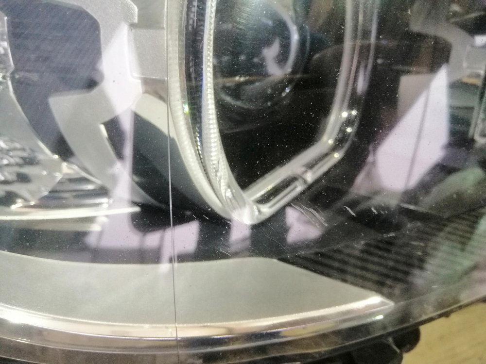 Фара правая LED целая НЕ АДАПТИВ BMW 5 (G30) Б/У Оригинал 63117214952 849911203