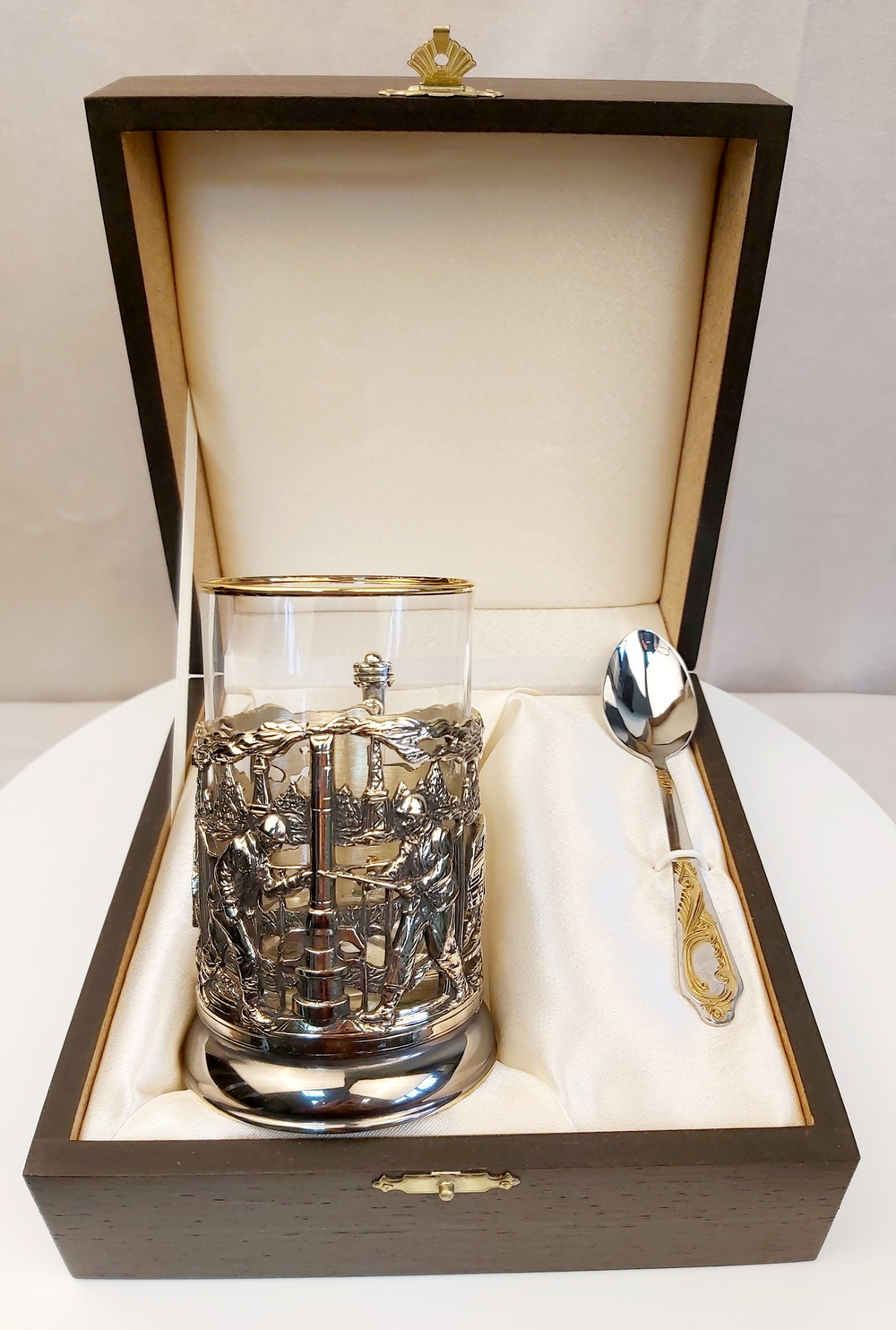 Подстаканник "Нефтедобыча"