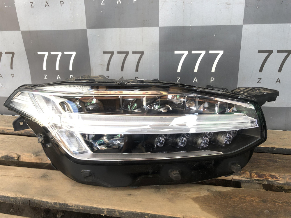 Фара правая Full LED Volvo XC90 2 14-19 Б/У Оригинал 32228297