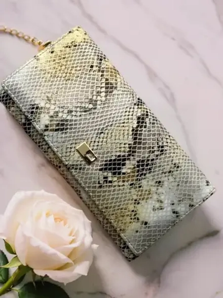 Кошелек большой натуральная кожа портмоне бежевый