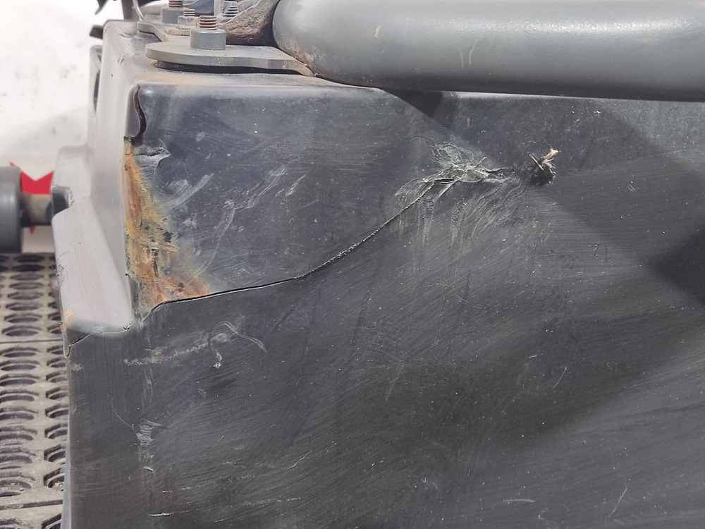 Ящик АКБ 2018г.