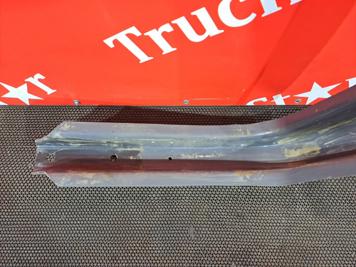 Кронштейн топливного бака 2018г.