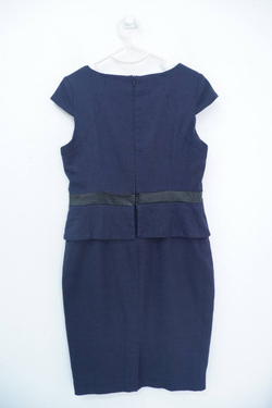 Платье Cum Laudy офисное 44 размер