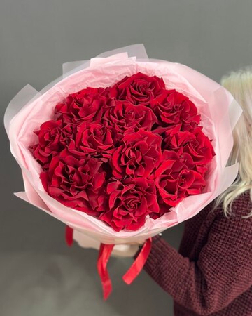 Букет из 11 французских роз сорта «Эксплорер» (Эквадор 60 см)