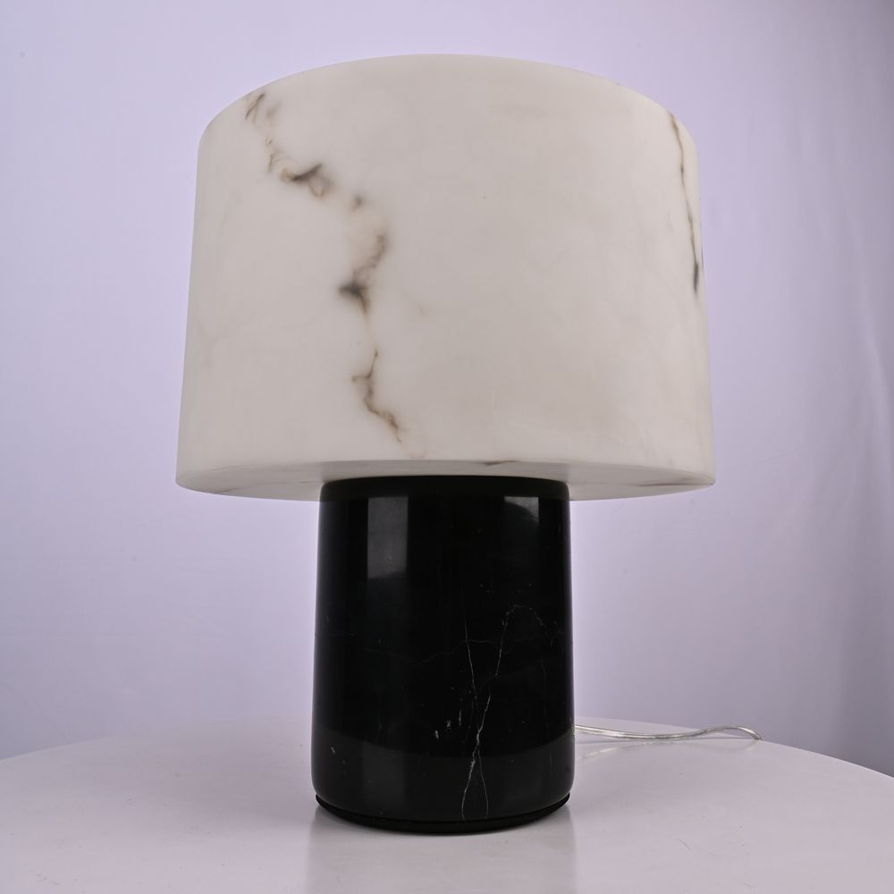 Настольная лампа Marbly TAB D32