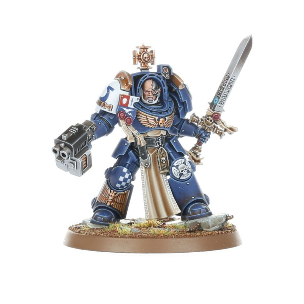 Space Marines Captain in Terminator Armour