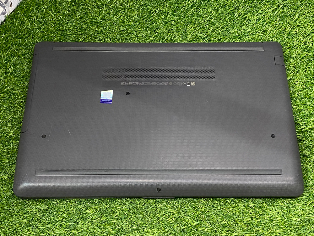 Ноутбук HP 15.6' i3-7020U /8GB/500GB/ 250 G7 [6BP31EA]/Windows 10