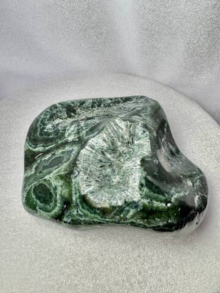 Серафинит (фриформа большая)