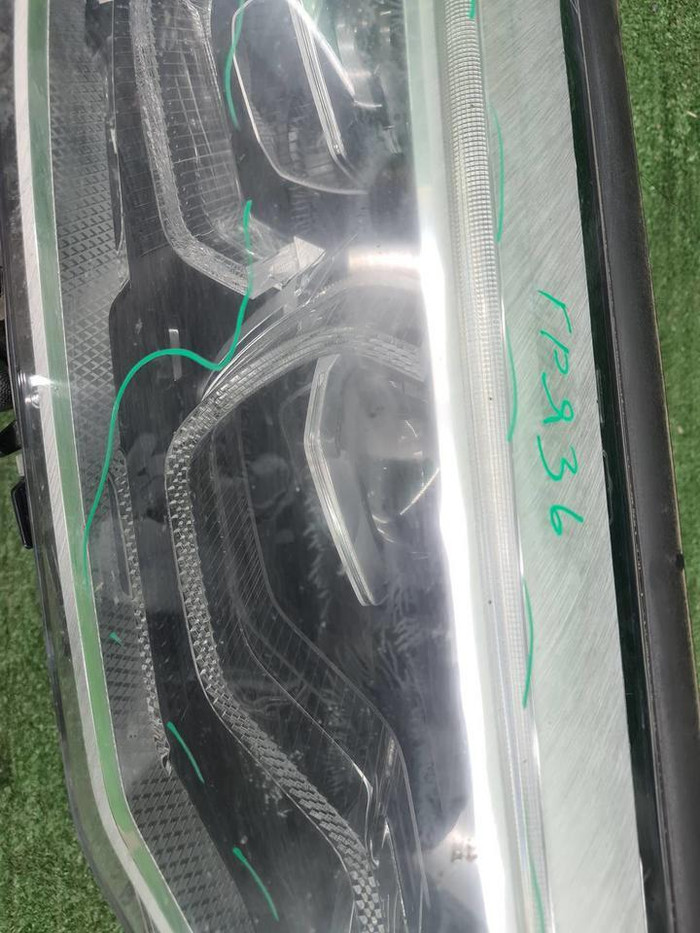 Фара правая BMW 5er G30 (17-20) Adaptive LED