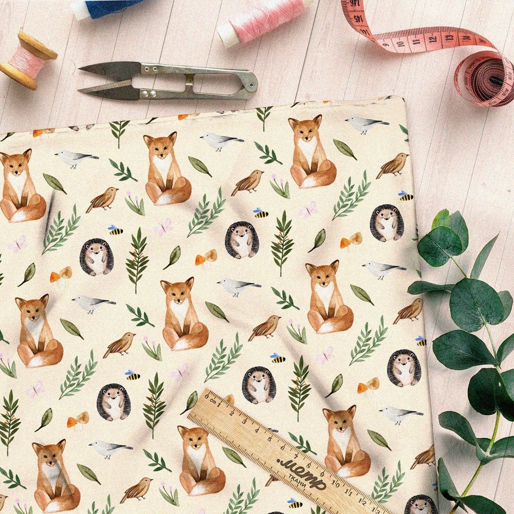 Ткань атлас лиса с животным миром