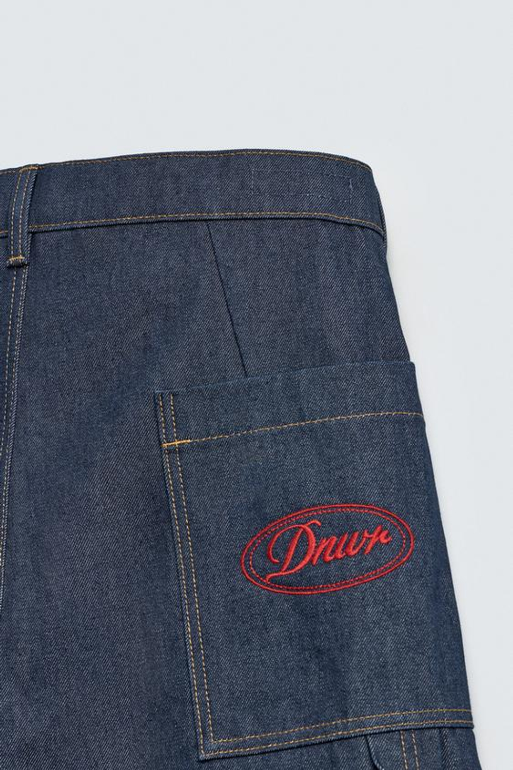 ZARA ДЖИНСОВЫЕ ШОРТЫ С ВЫШИВКОЙ, ИНДИГО