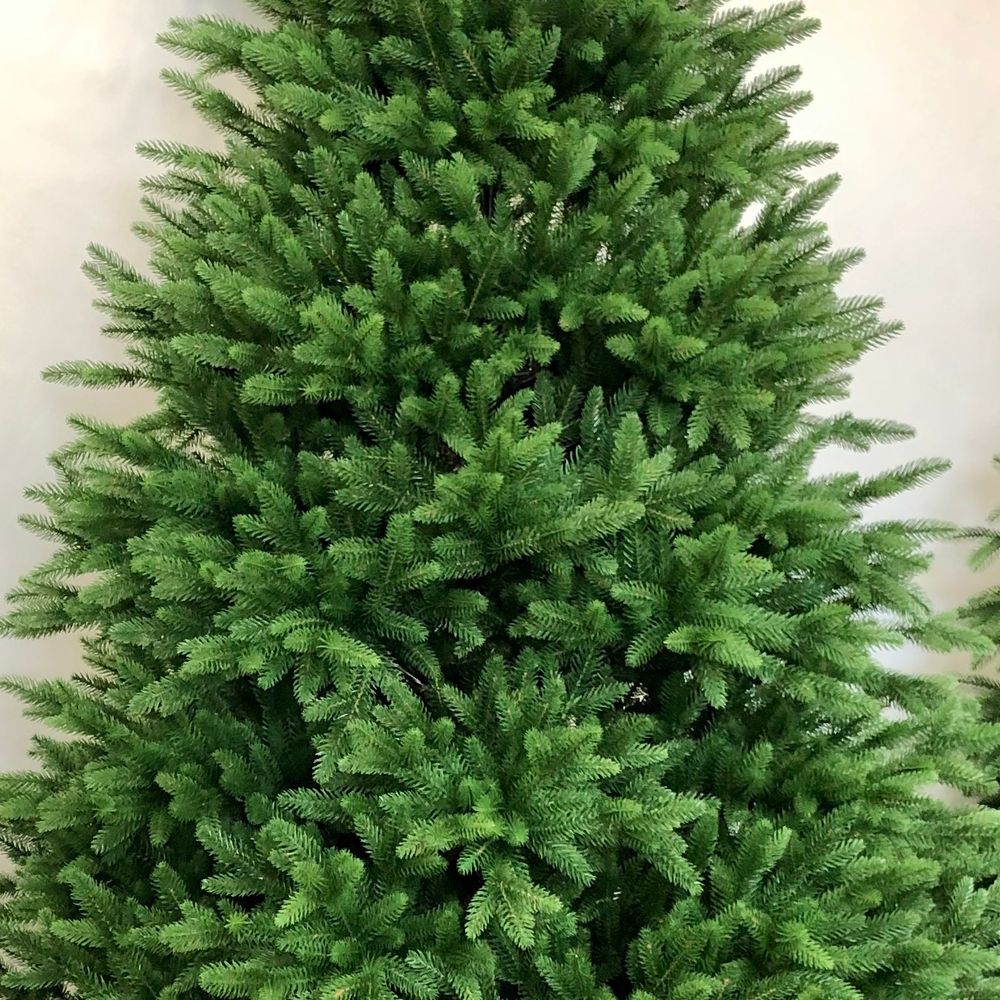 Елка с гирляндой встроенной «Юлия» (Литая хвоя) 185 см / 1,85 м