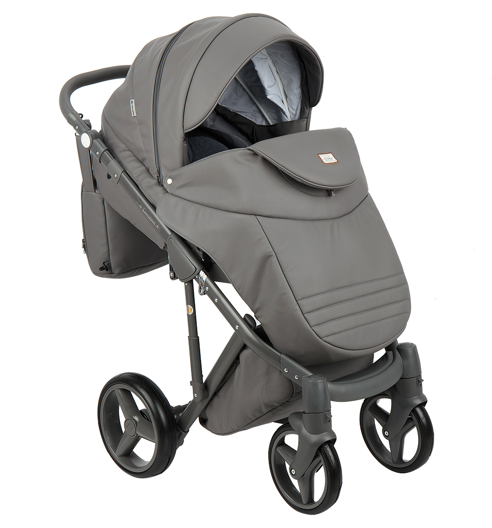 Детская универсальная коляска Adamex Luciano DeLuxe Q-102 (2в1)