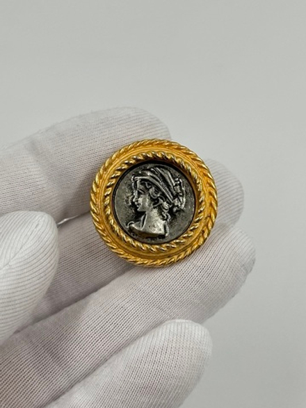 Накладка на пуговицу