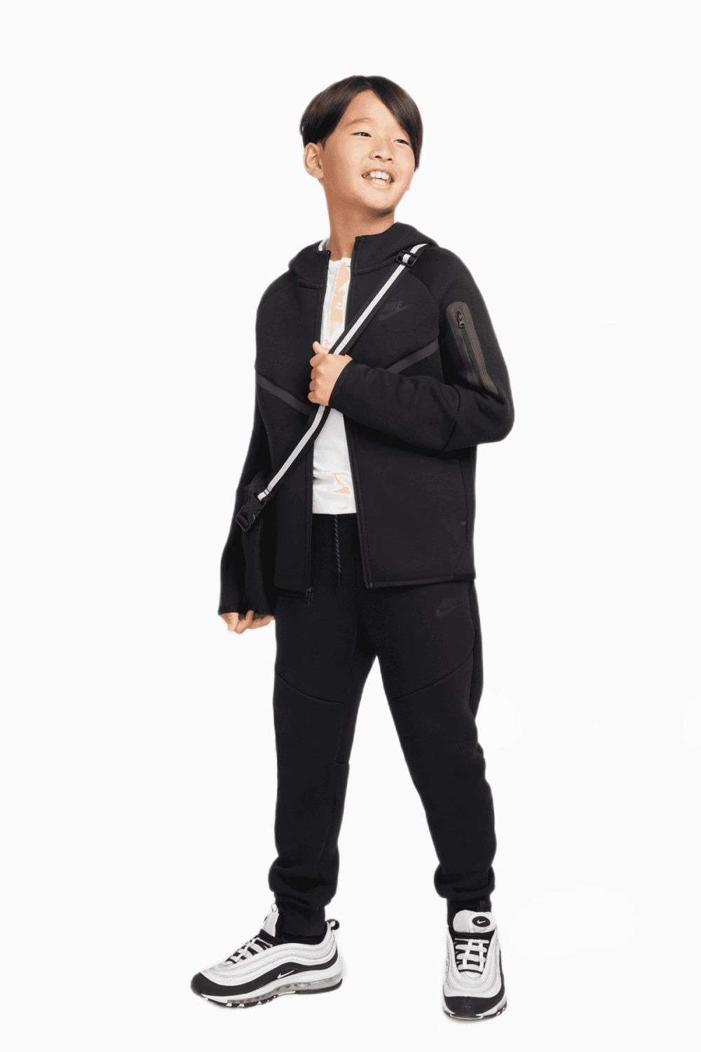 Штаны Nike Sportswear Tech Fleece Junior - черный