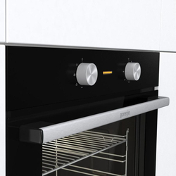 Встраиваемый электрический духовой шкаф Gorenje BOX6712E02BK
