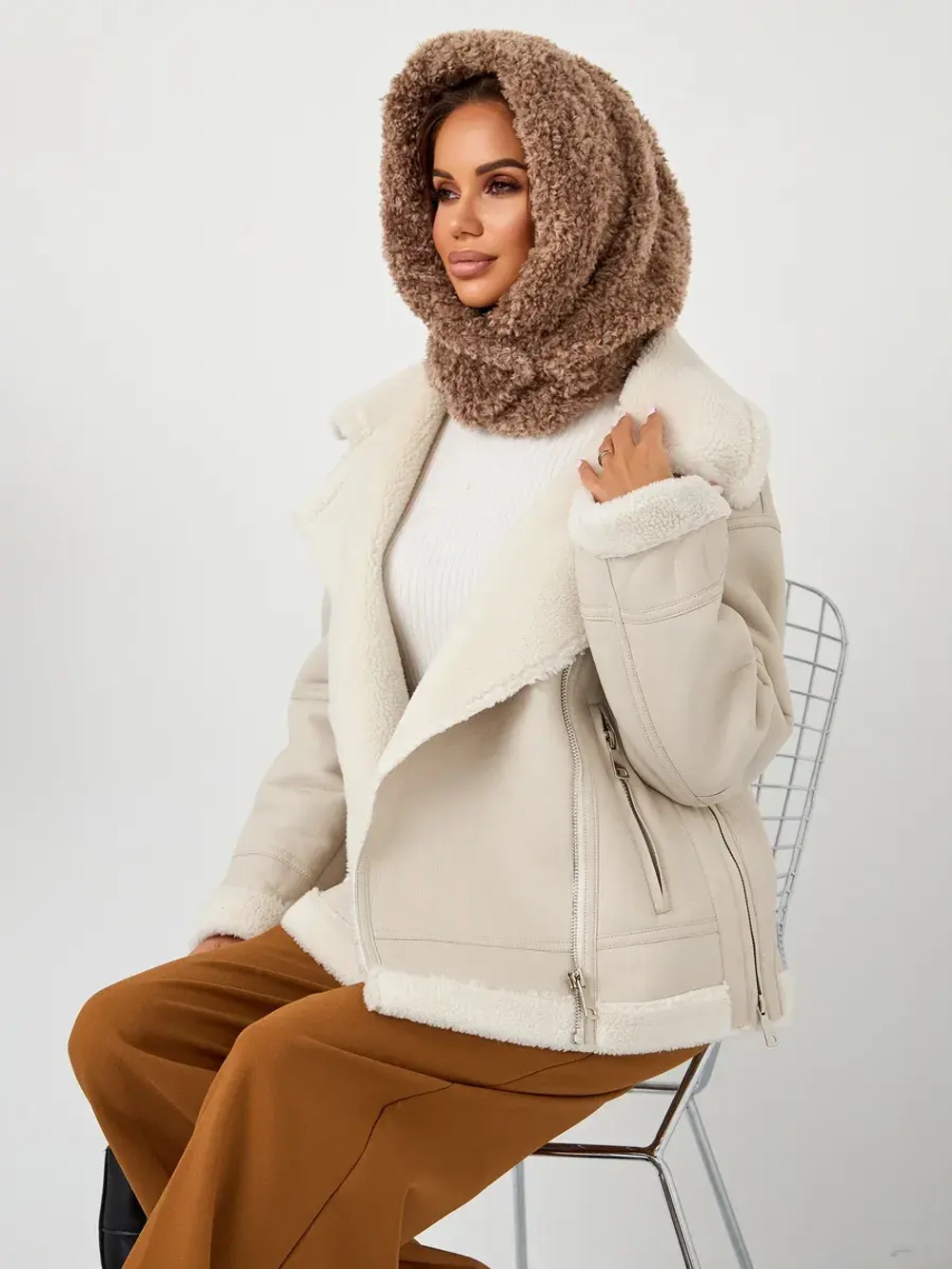 Капор зимний вязаный капюшон на флисе