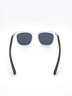 Очки солнцезащитные