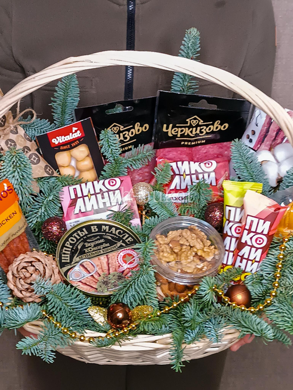 Новогодняя Мясная Корзина №1294