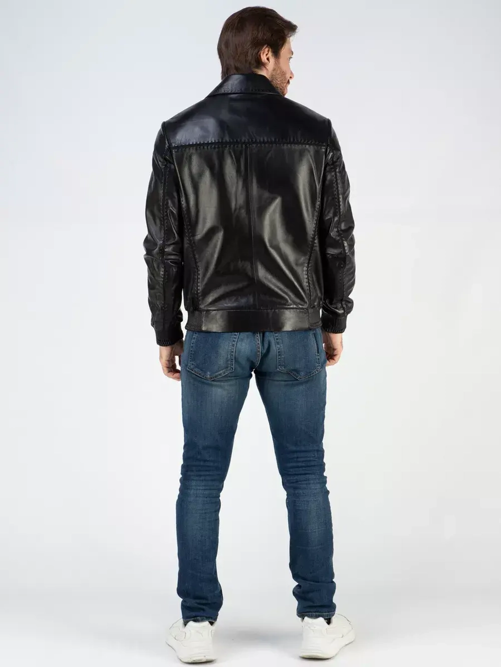 Кожаная куртка демисезонная бомбер