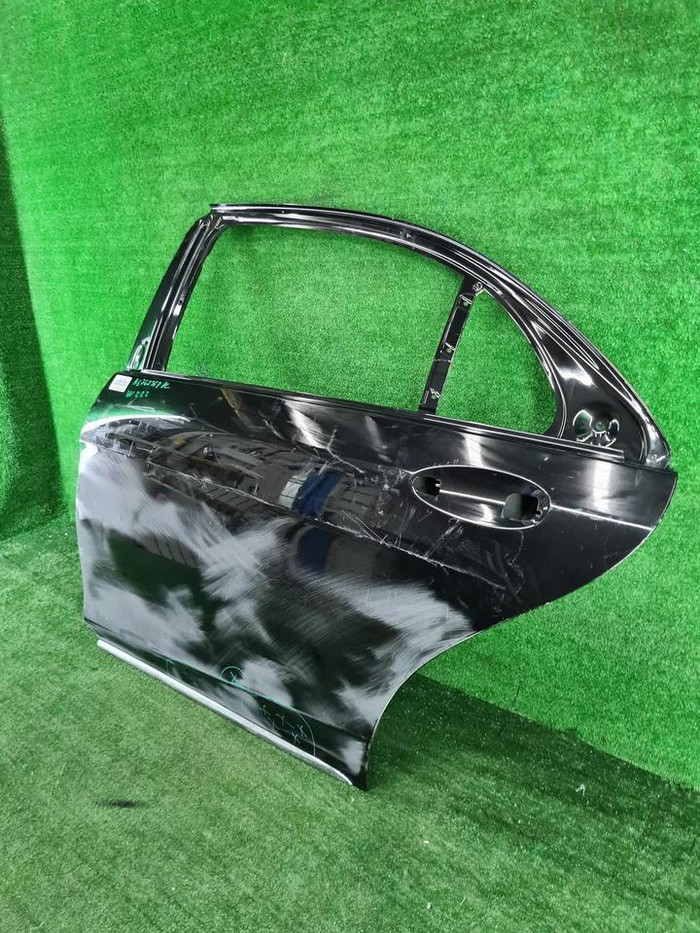 Дверь задняя левая Mercedes S w222 (2013-2020)