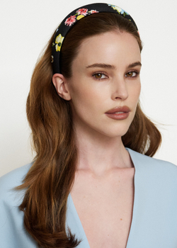 Объемный ободок с цветами