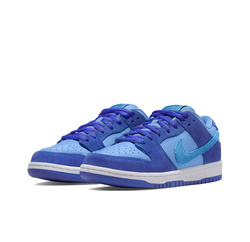 Кроссовки Nike Dunk SB Low 'Blue Raspberry' DM0807-400