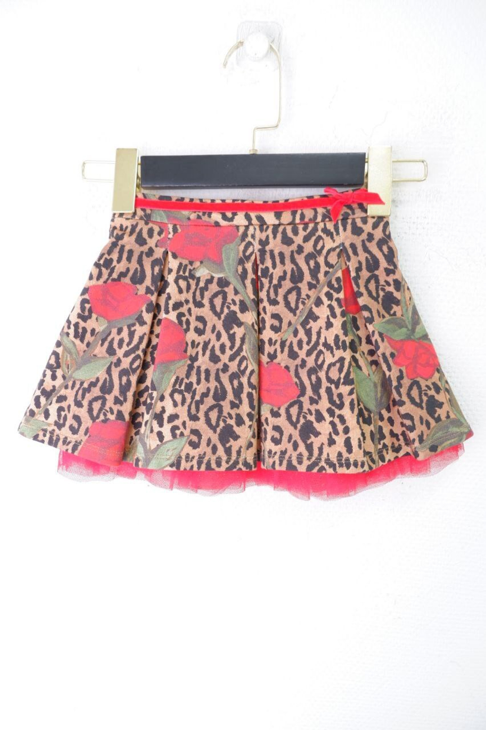 Юбка красивой расцветки на 3 года