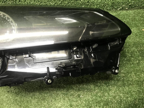Фара правая Lexus NX 1 (2017-2021) LED