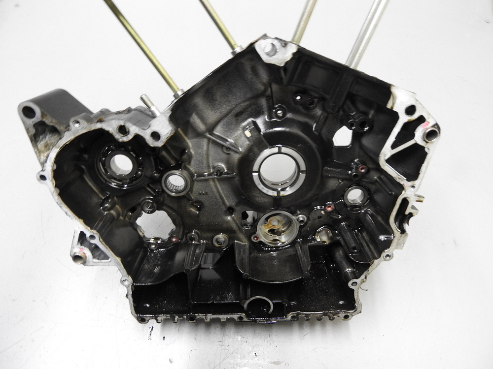 Левая часть картера Kawasaki VN400 Vulcan