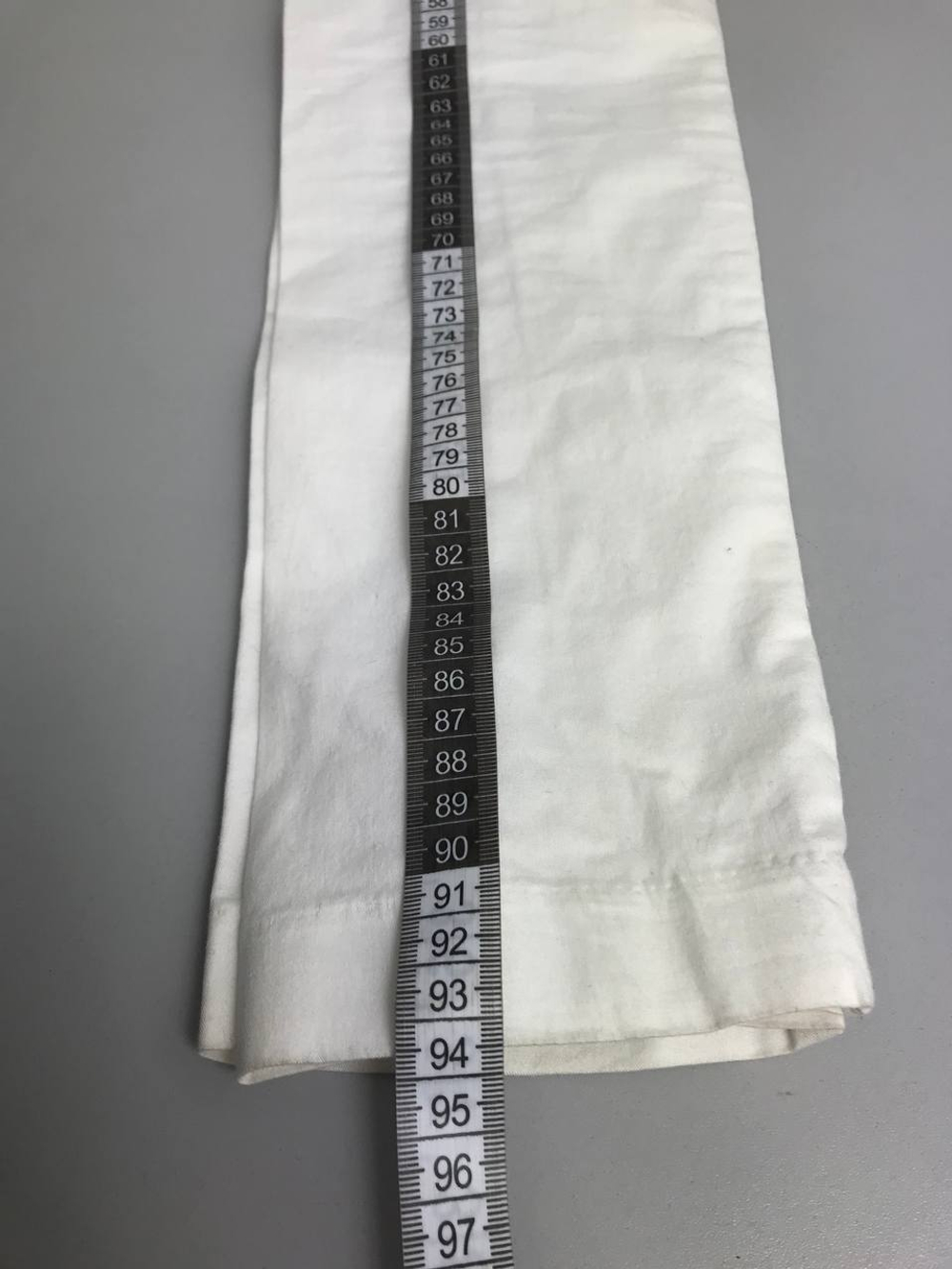 Джинсы Bershka светлые 42 размер