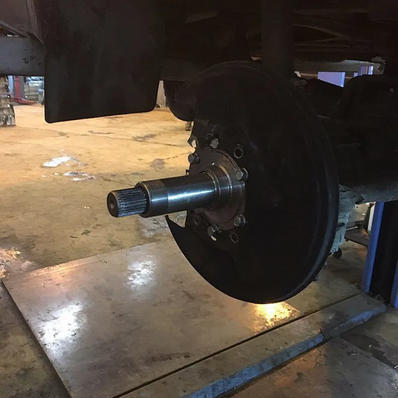 Установка хабы на Соболь 4х4 :: Москва автосервис 'НАША 4х4'