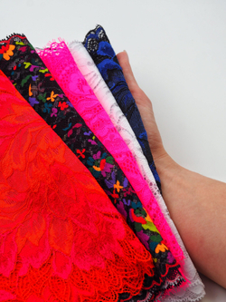 Набор отрезов эластичного кружева