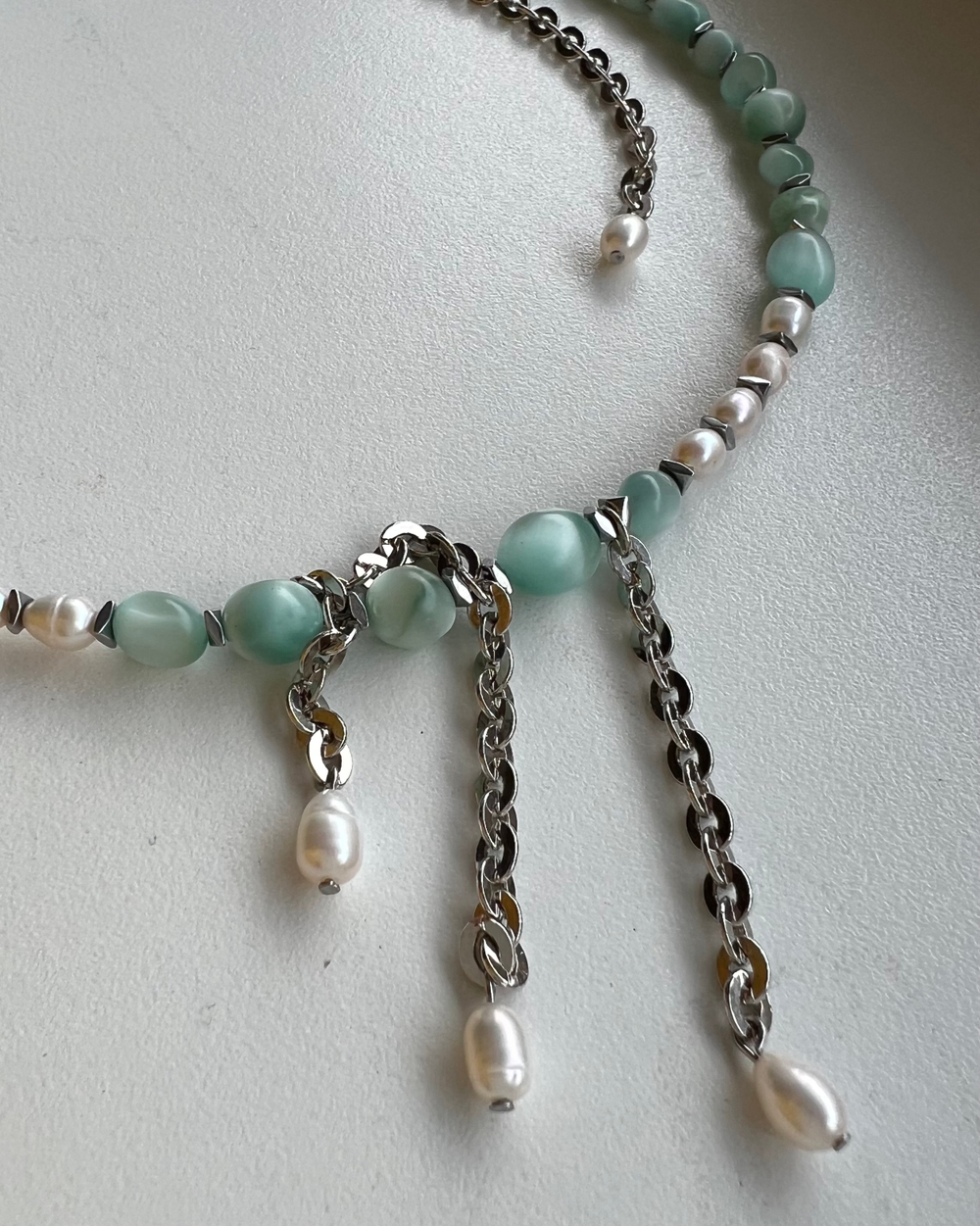 Браслет-обруч. Пектолит и Жемчуг