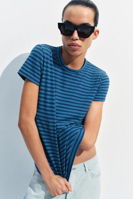 ZARA ФУТБОЛКА В ПОЛОСКУ ИЗ ХЛОПКА И ЛЬНА, СИНИЙ/ИНДИГО