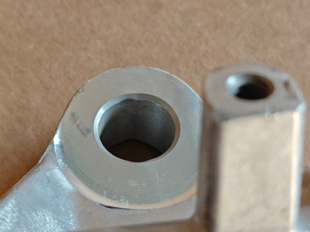 Рулевая река LADA VESTA 8450006828