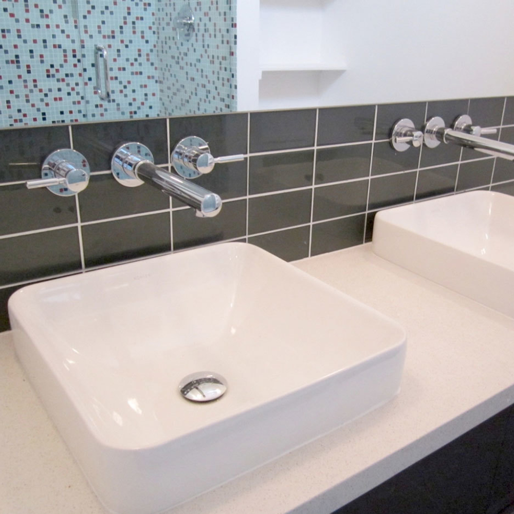 Раковина накладная Jacob Delafon Vox 40х40см. EVG102-00 без отверстия для смесителя