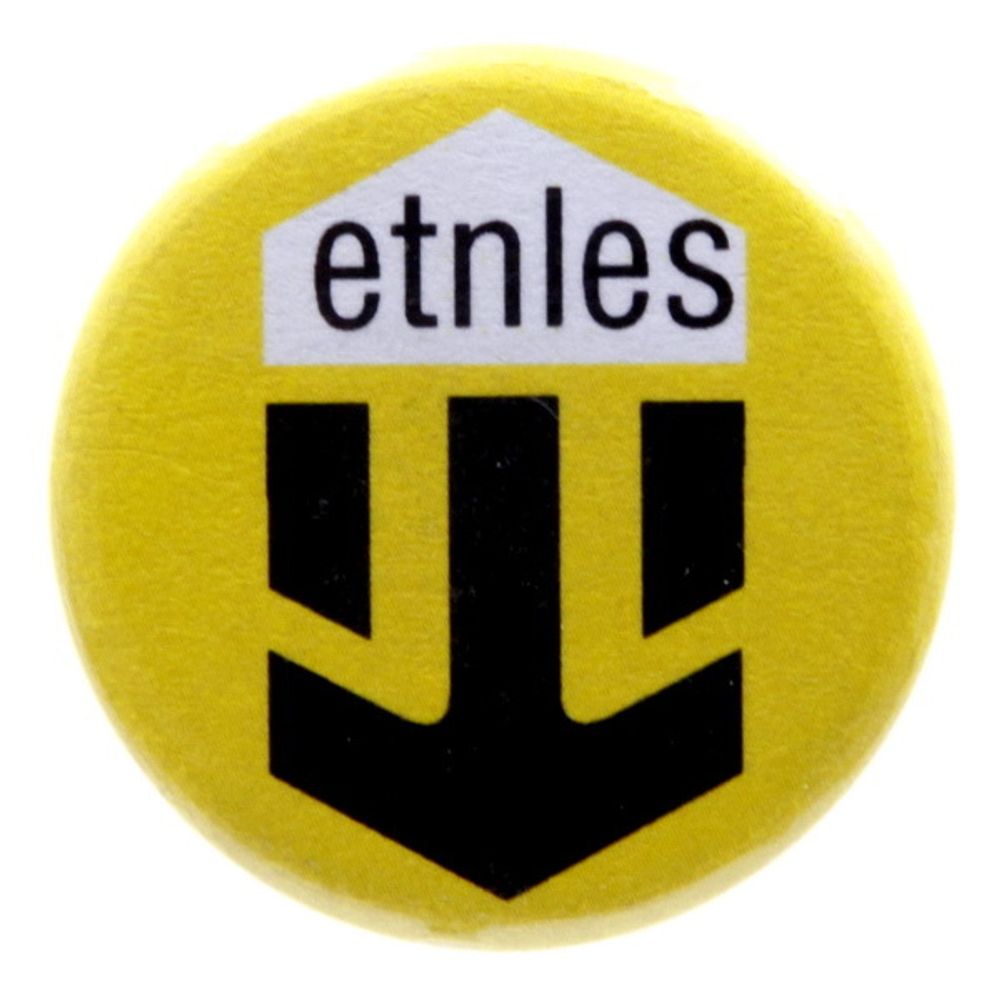 Значок Etnies ( жёлтый )