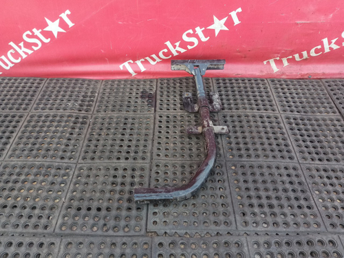 Кронштейн крыла переднего правого 2023г.