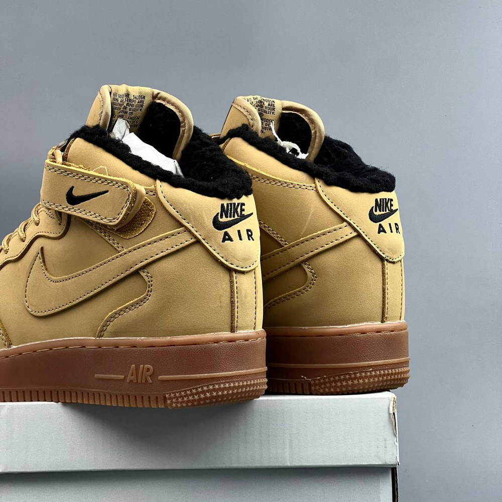 Кроссовки Nike AirForce на меху #436 (беж.)