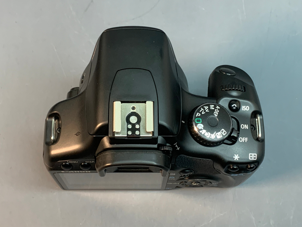 Canon EOS 450D Body 3.500 кадров