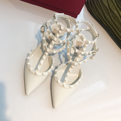 Valentino Rockstud Pumps 6.5 cm