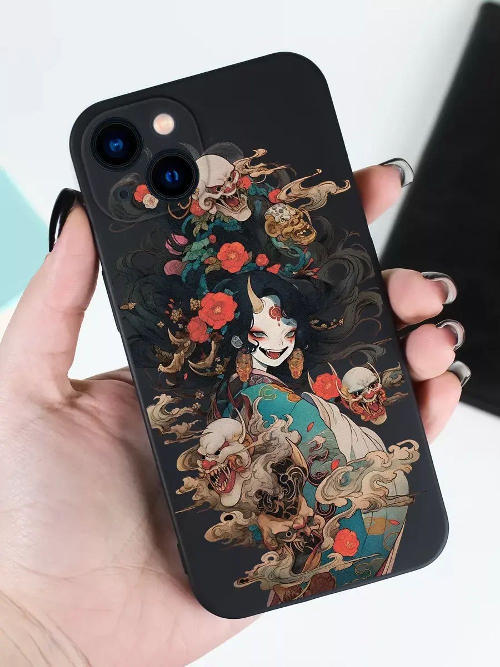 Чехол на iPhone 15 с принтом