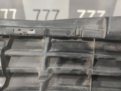 Решетка переднего бампера Toyota RAV4 IV (XA40) 12-15 Б/У Оригинал 5312842080