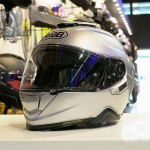 SHOEI GT-AIR 2 LIGHT SILVER